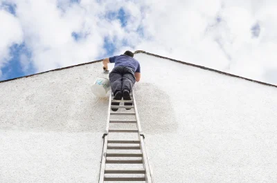 Peinture extérieure à Montenay — façades et ravalement